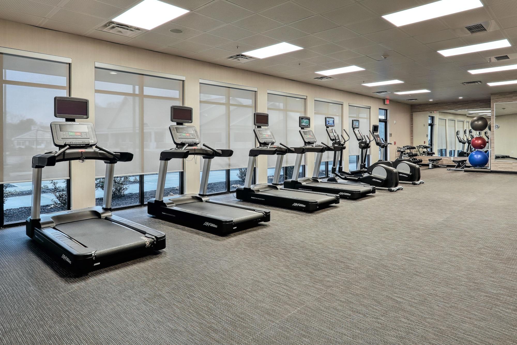 Gimnasio Courtyard by Marriott Southington
