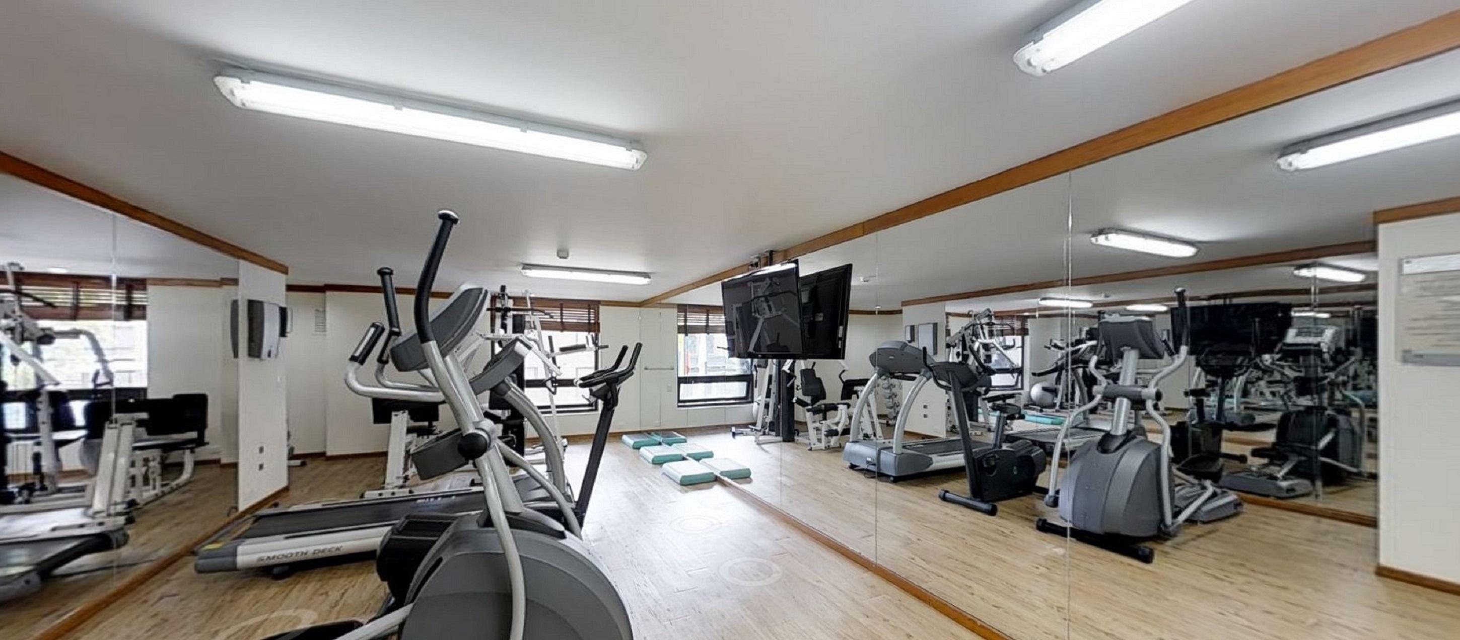Gimnasio Hotel Estelar Suites Jones