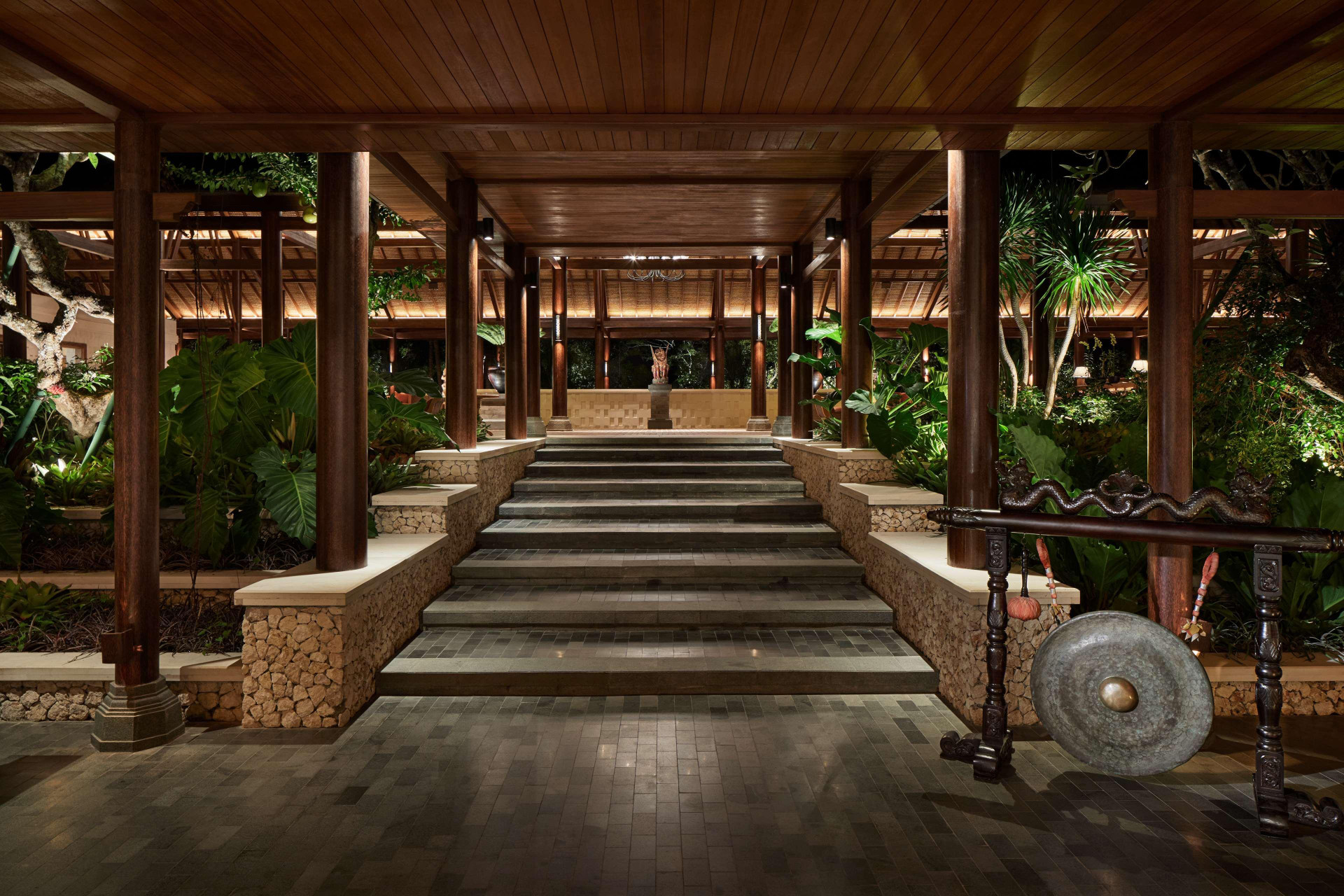 Vista Lobby Hyatt Regency Bali