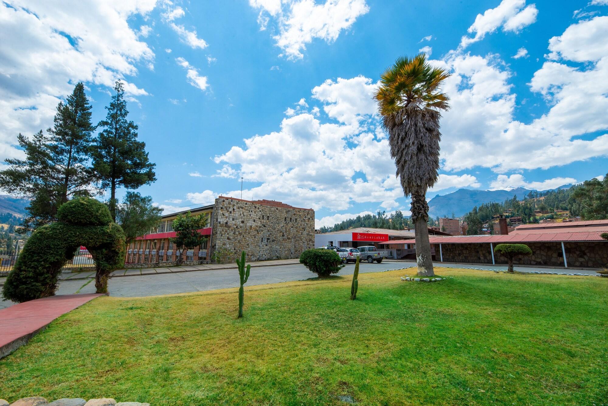Varios Real Hotel Huascaran