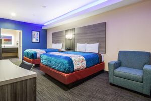 Alojamiento - Scottish Inn & Suites Houston Willowbrook