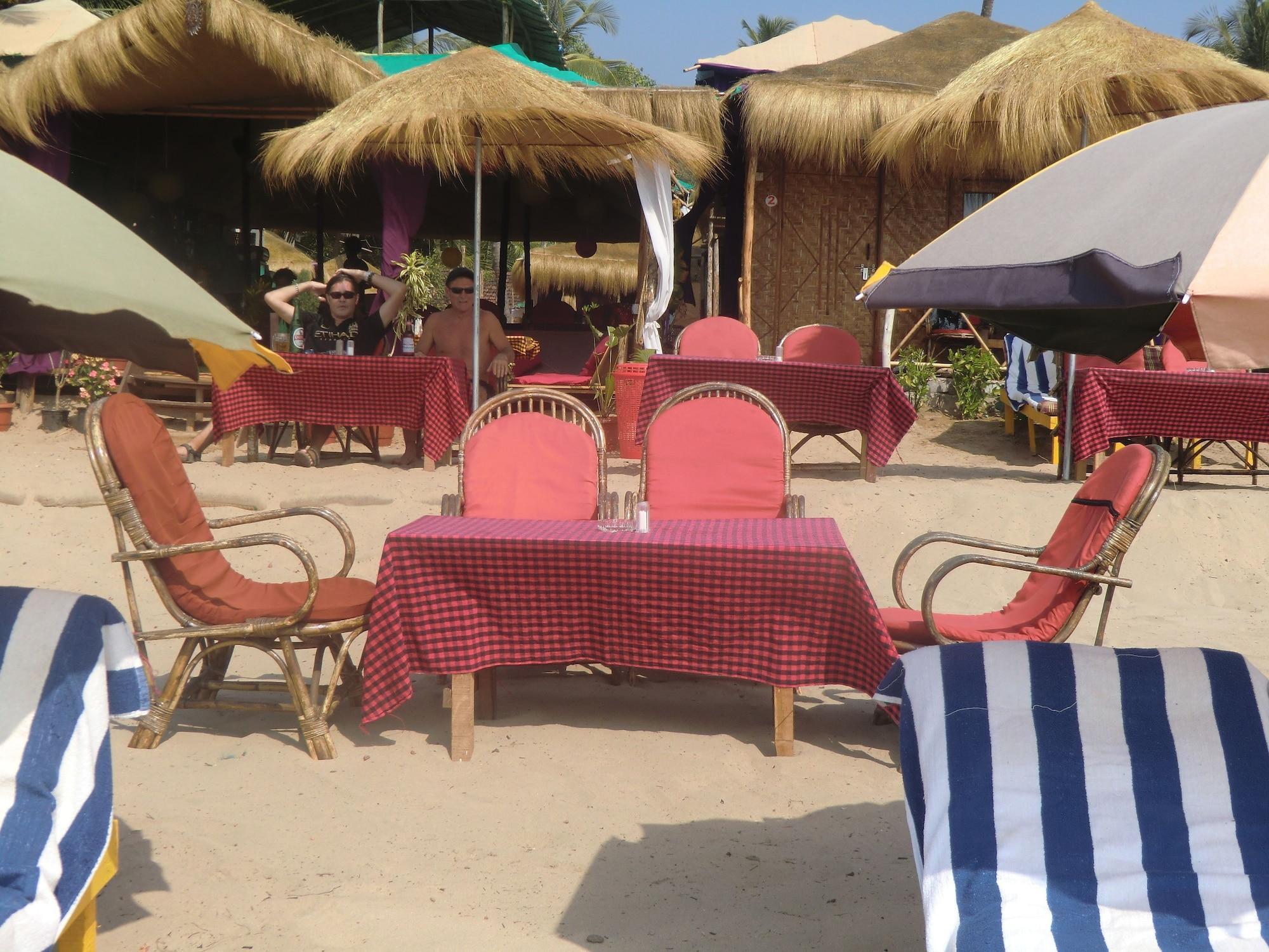 Restaurant DucknChill-Agonda