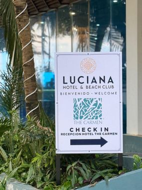 Luciana Hotel & Beach Club - Hoteles frente a la playa en Playa del Carmen, México