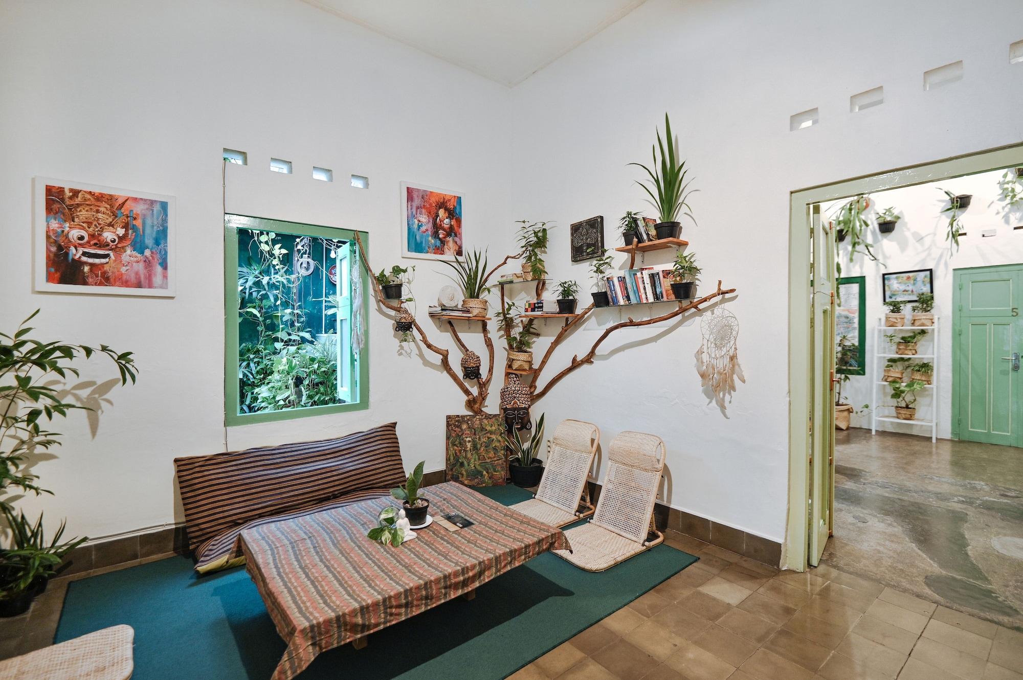 Comodidades del Alojamiento Snooze Guesthouse Yogyakarta - Hostel