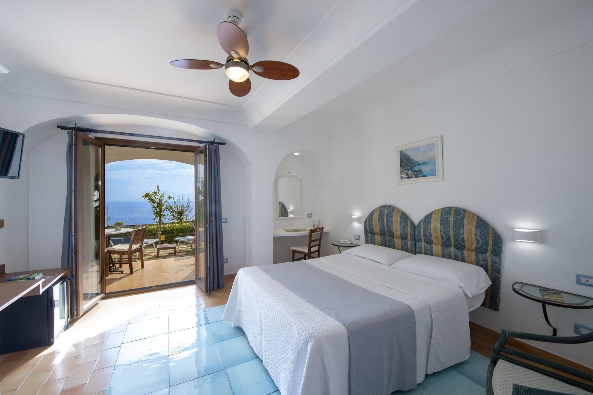 Equipamiento de Habitación Maresca Hotel Praiano