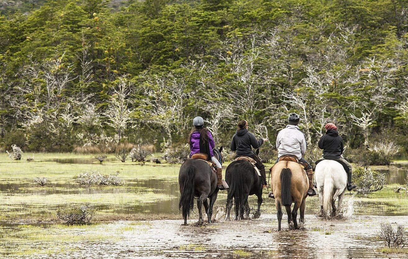 Instalaciones Recreativas Pampa Lodge Quincho y Caballos