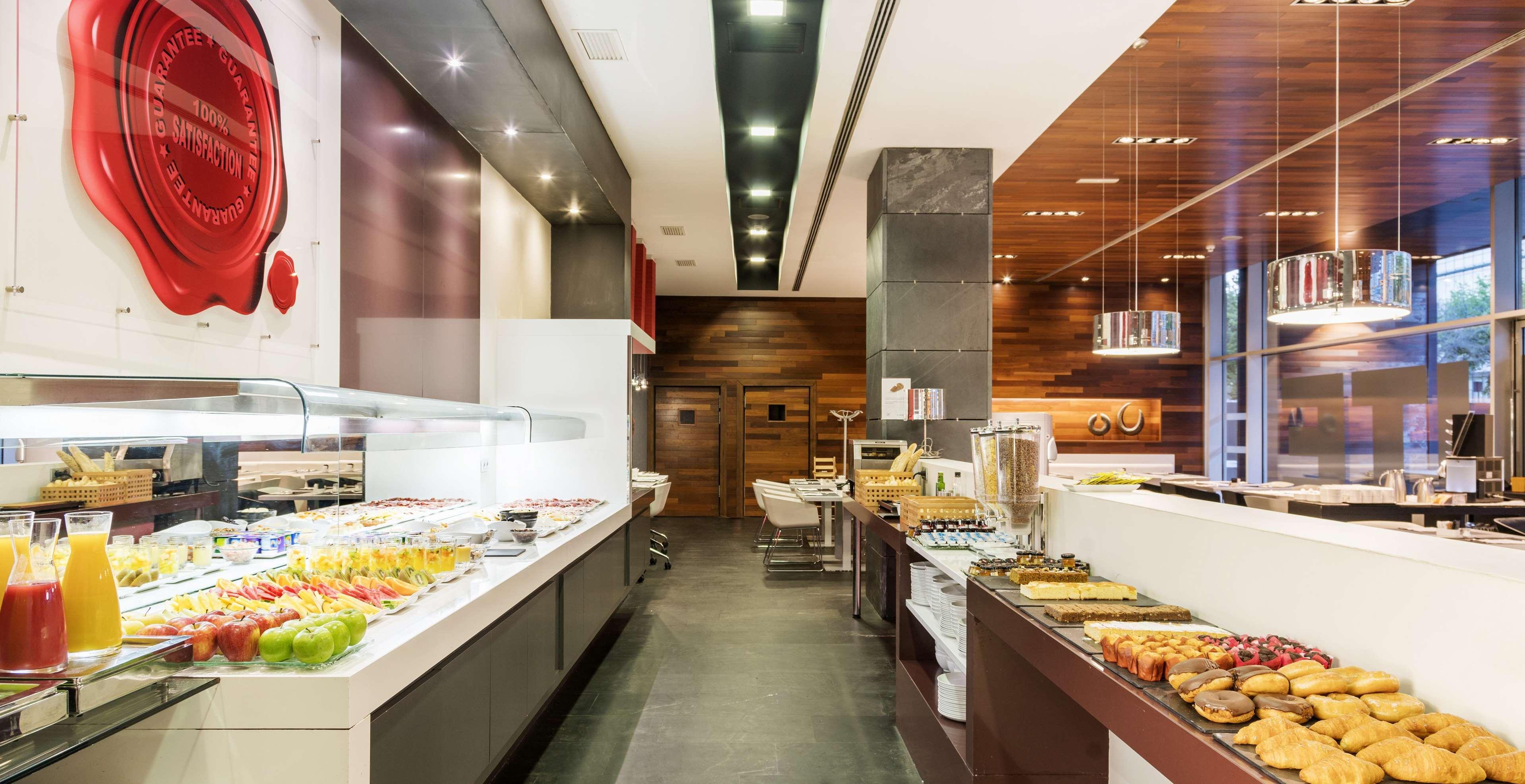 Restaurant Hotel ILUNION Atrium