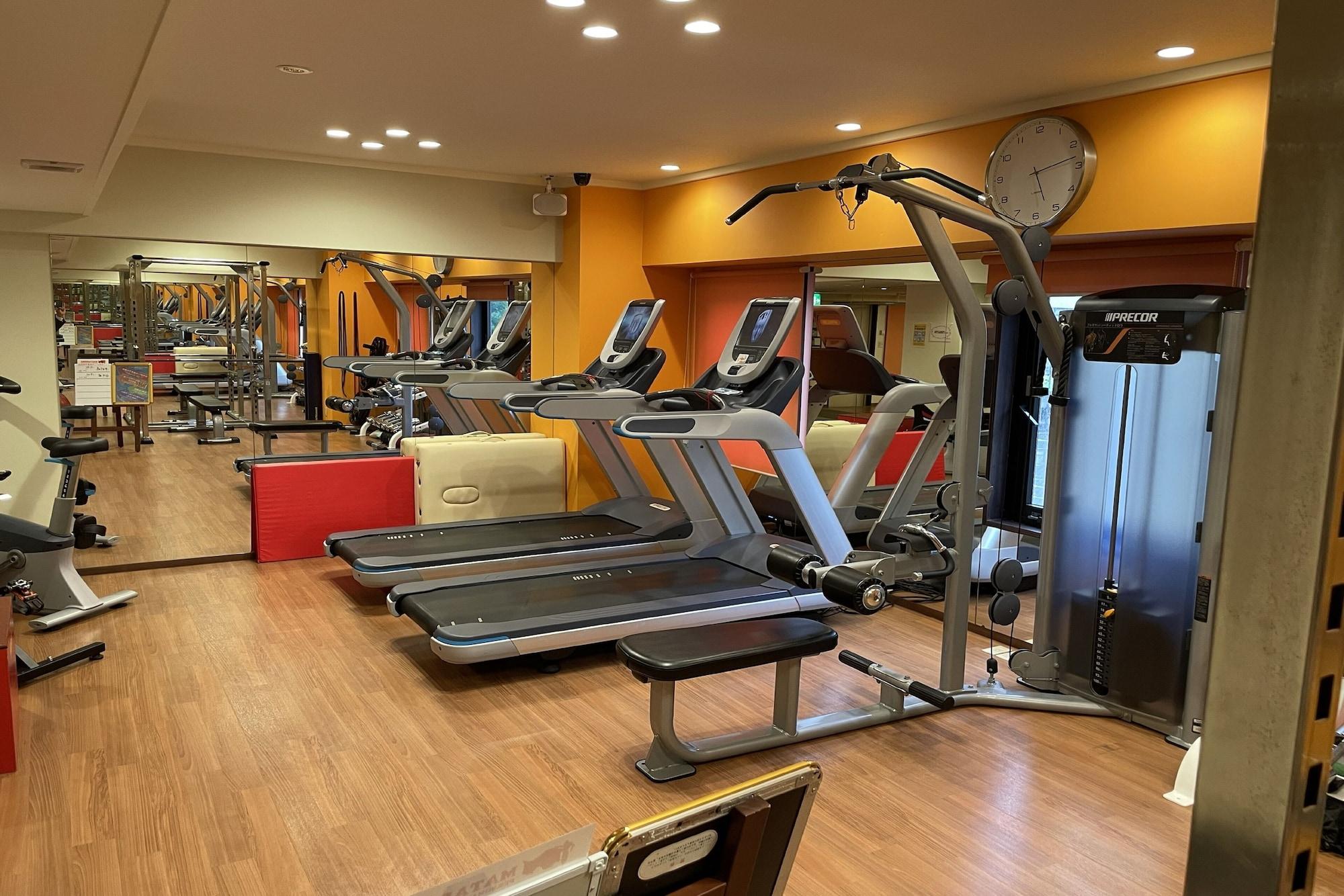 Gimnasio Nagoya B's Hotel