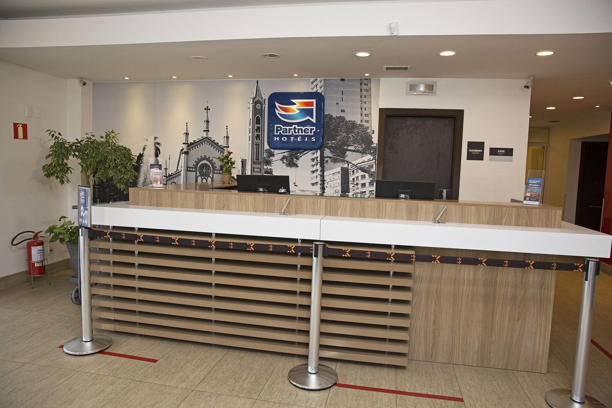 Vista Lobby Partner Hotéis Caxias do Sul