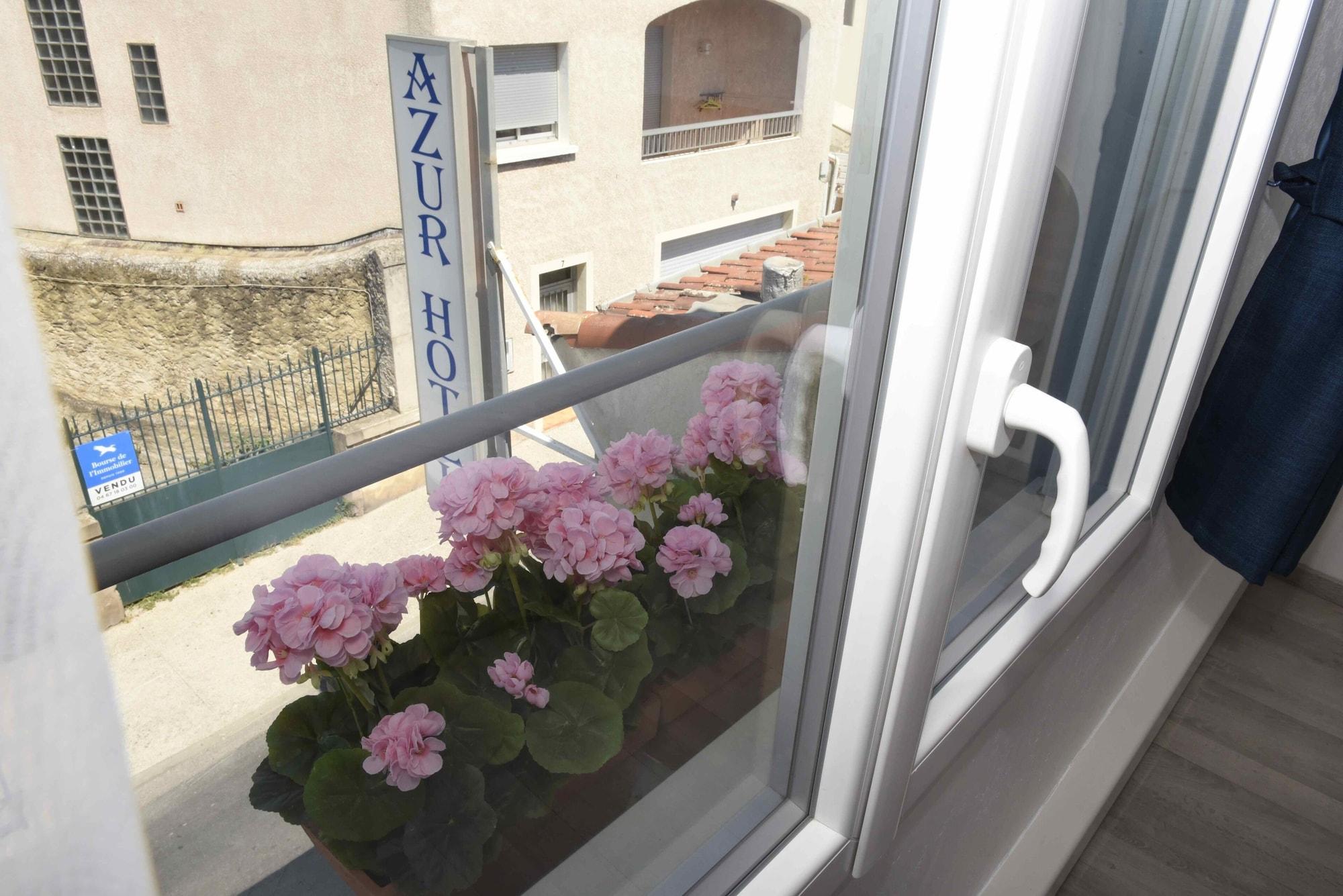 Vista Exterior Azur Hotel