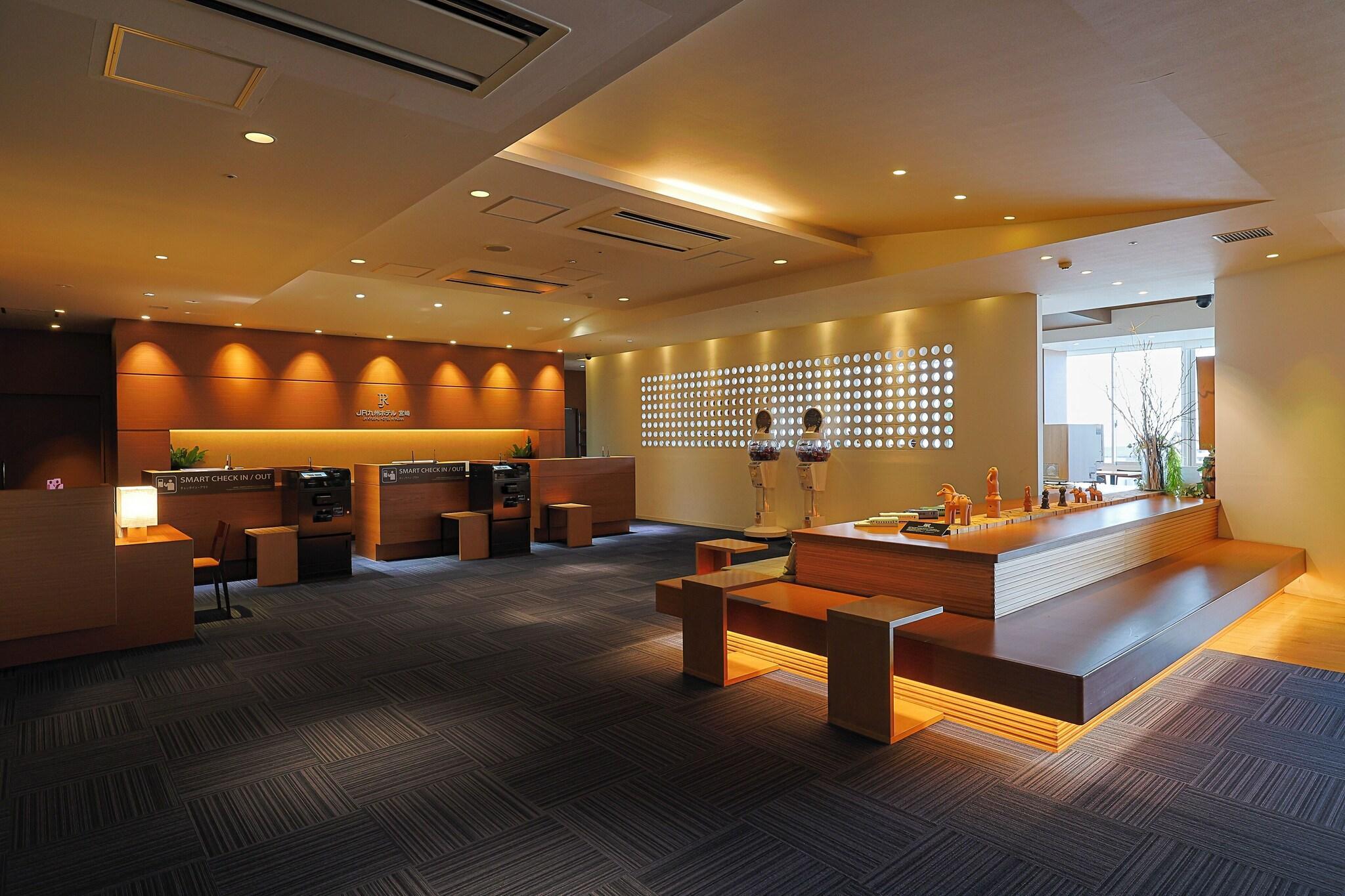 Vista Lobby JR KYUSHU HOTEL Miyazaki