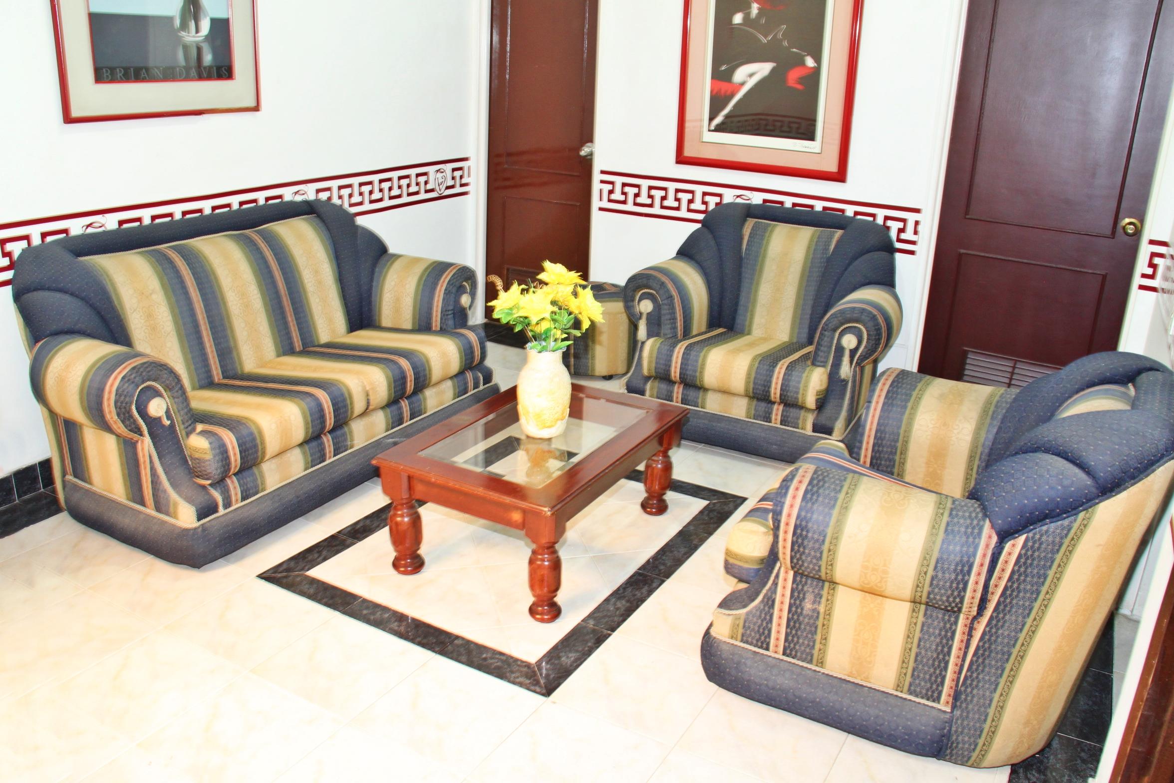 Comodidades del Alojamiento Hotel Versalles Internacional Cali