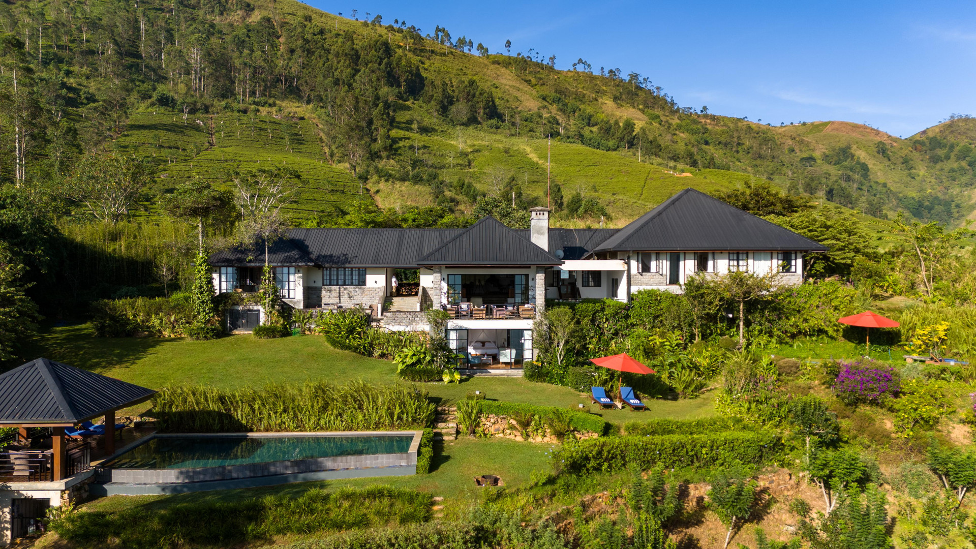 Vista Exterior Camellia Hills