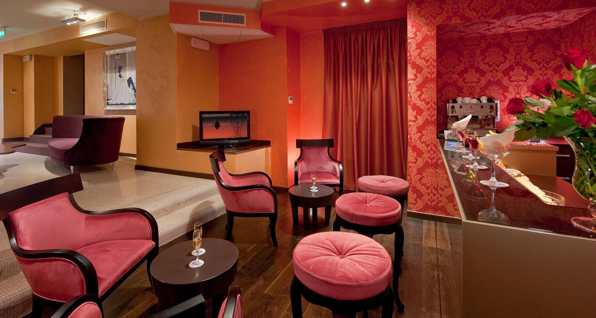 Bar/Salón c-hotels Fiume