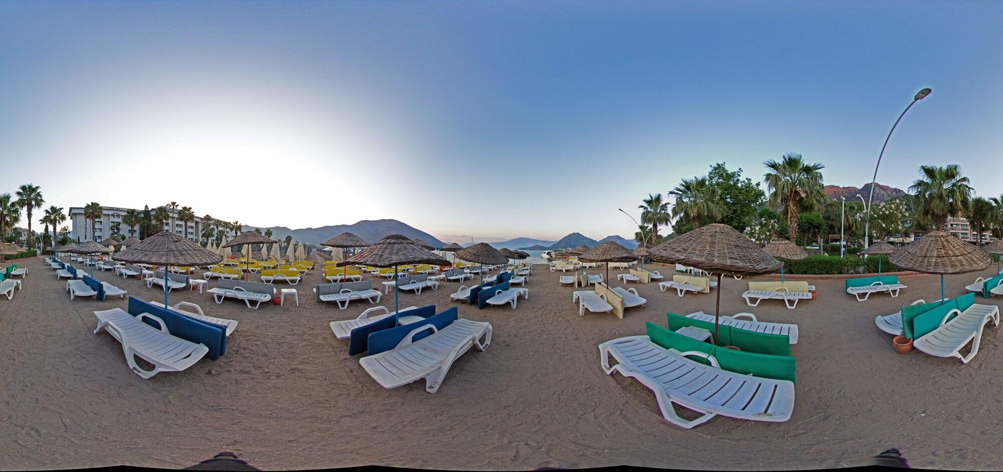 Playa Portofino Hotel