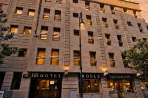 Alojamiento - Hotel Roble