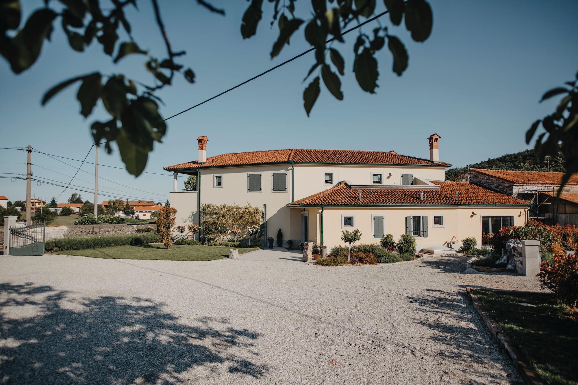 Vista Exterior Hisa Krasna