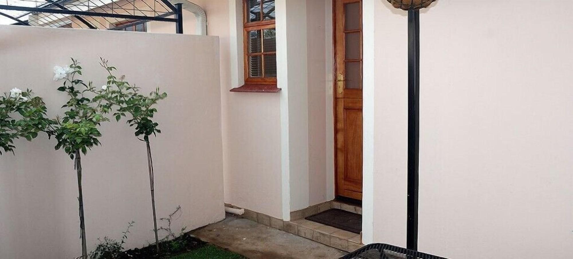 Vista Exterior Dankhof Guest House