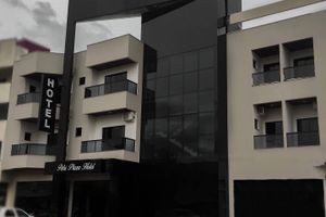 Alojamiento - Petri Plaza Hotel