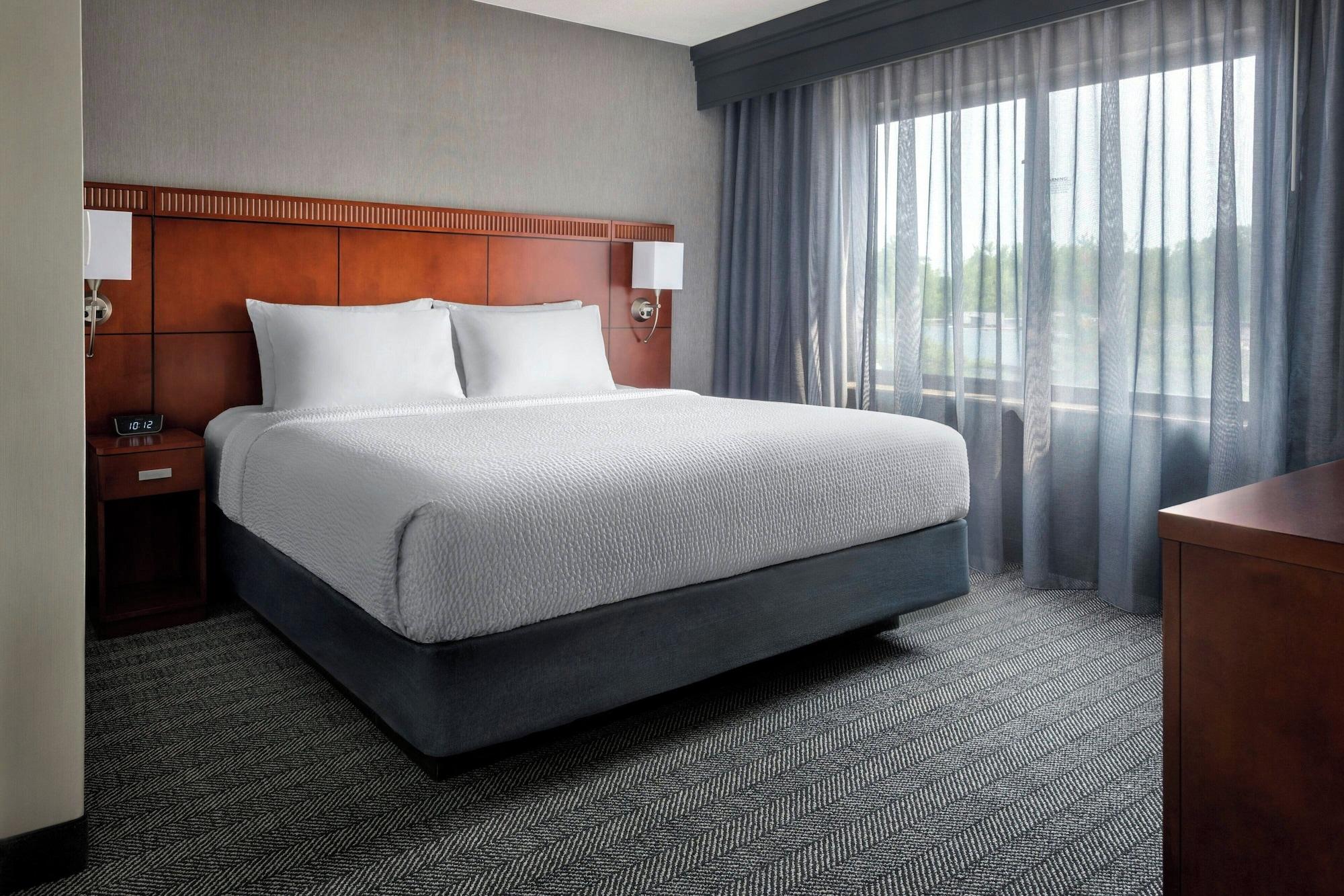 Habitación Courtyard by Marriott Paramus