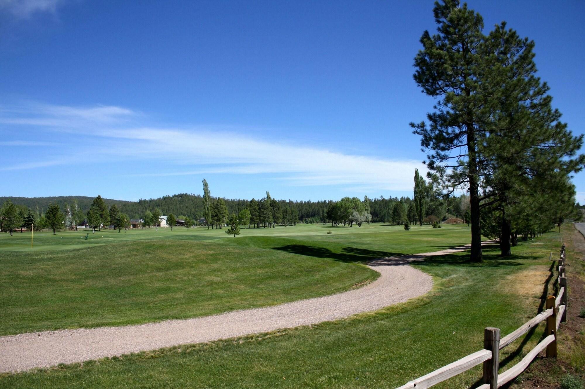 Instalaciones Recreativas Motel In The Pines