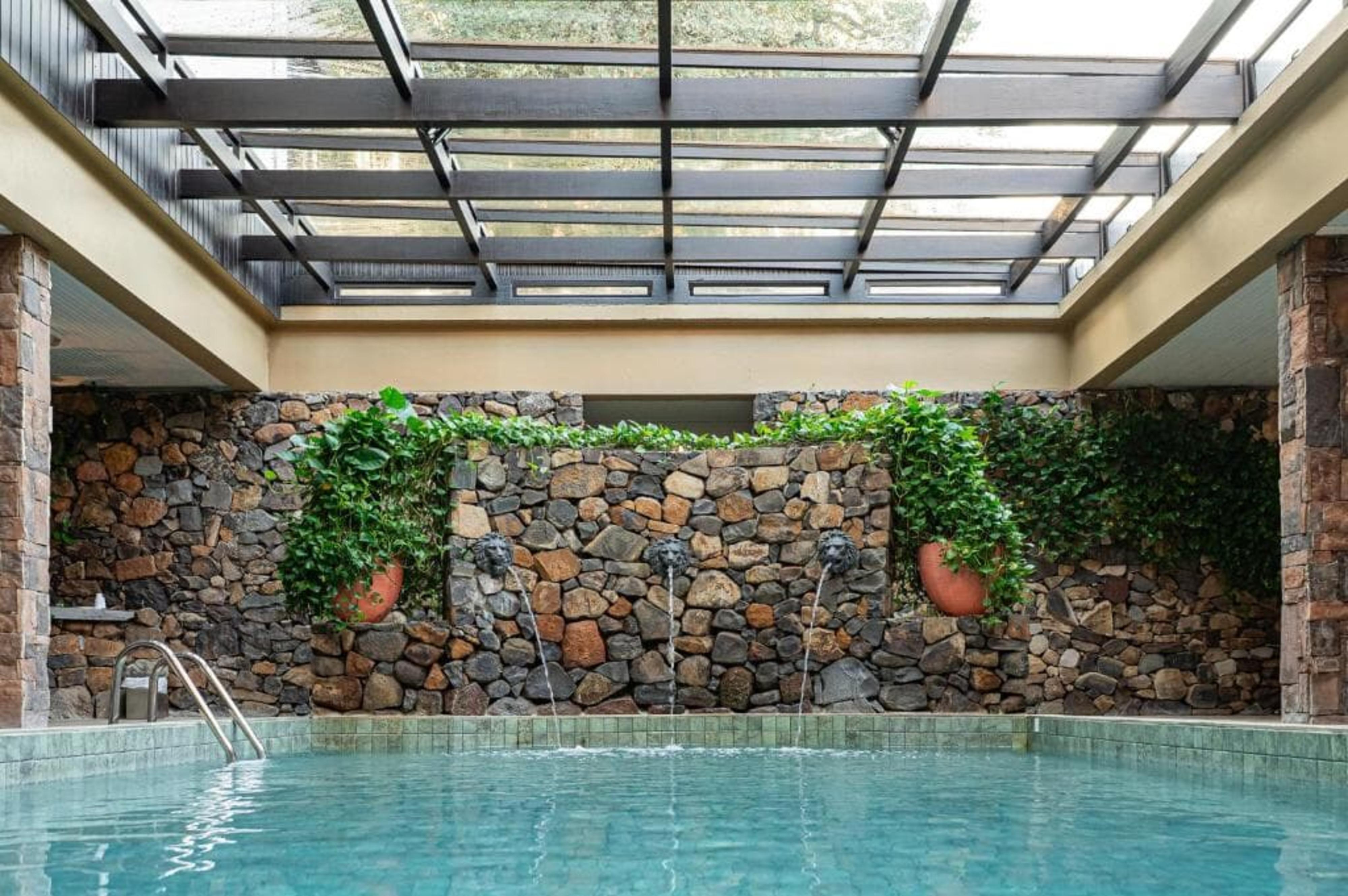 Vista Piscina Serrazul Hotel