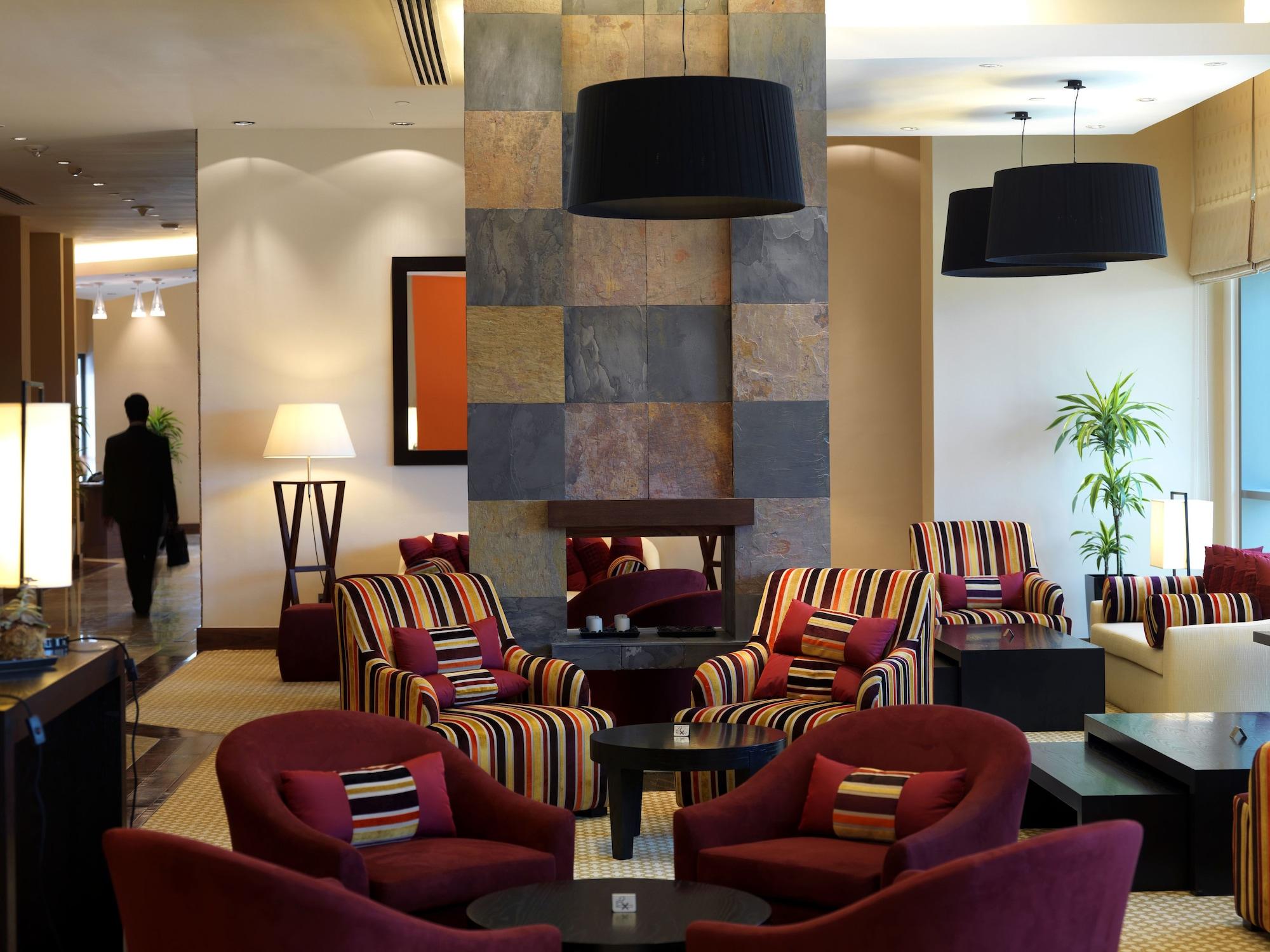 Vista Lobby Staybridge Suites Abu Dhabi Yas Island by IHG