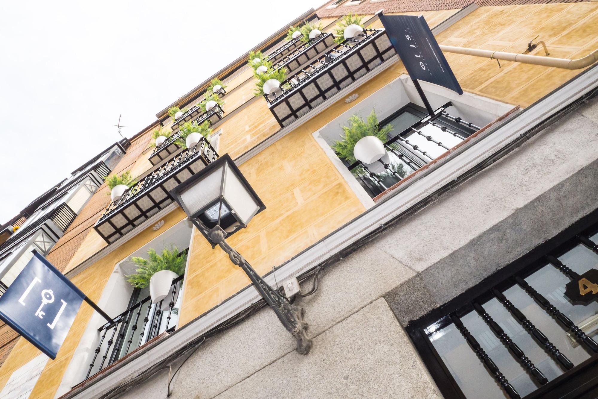 Varios Oriente Suites