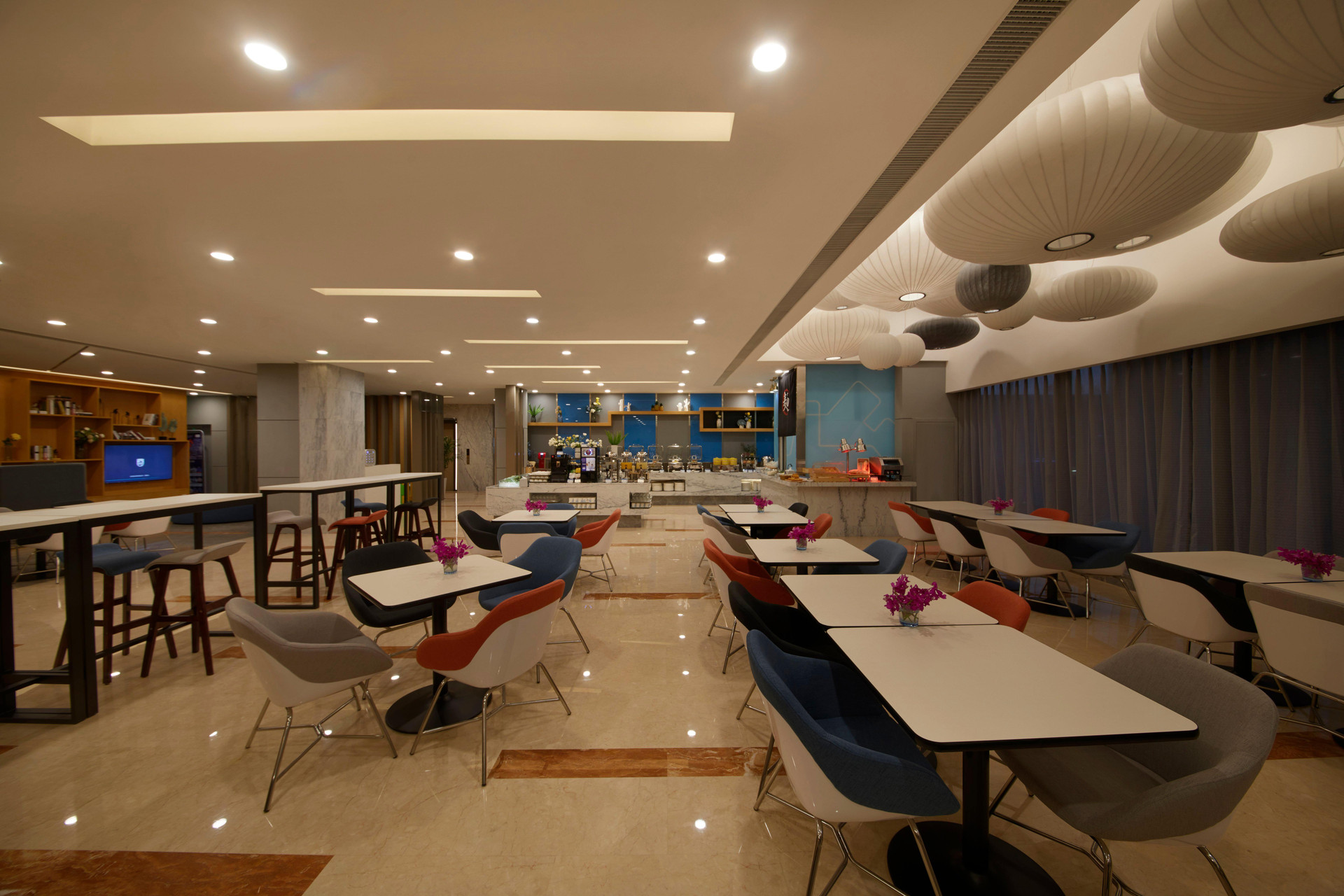 Restaurant Holiday Inn Express Zhengzhou Zhengdong by IHG