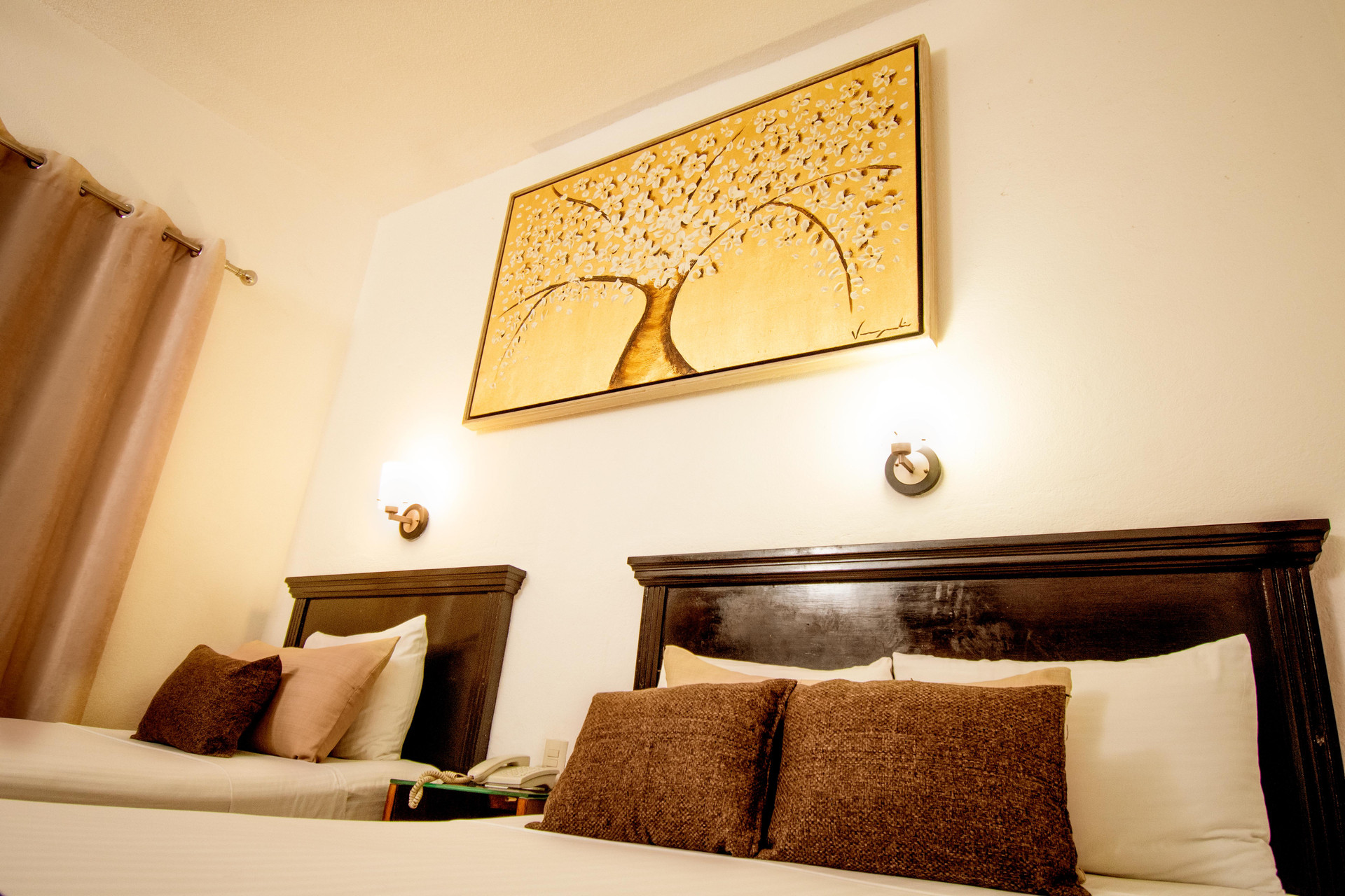 Vista Exterior Hotel Del Carmen en el centro de Tuxtla Gutiérrez