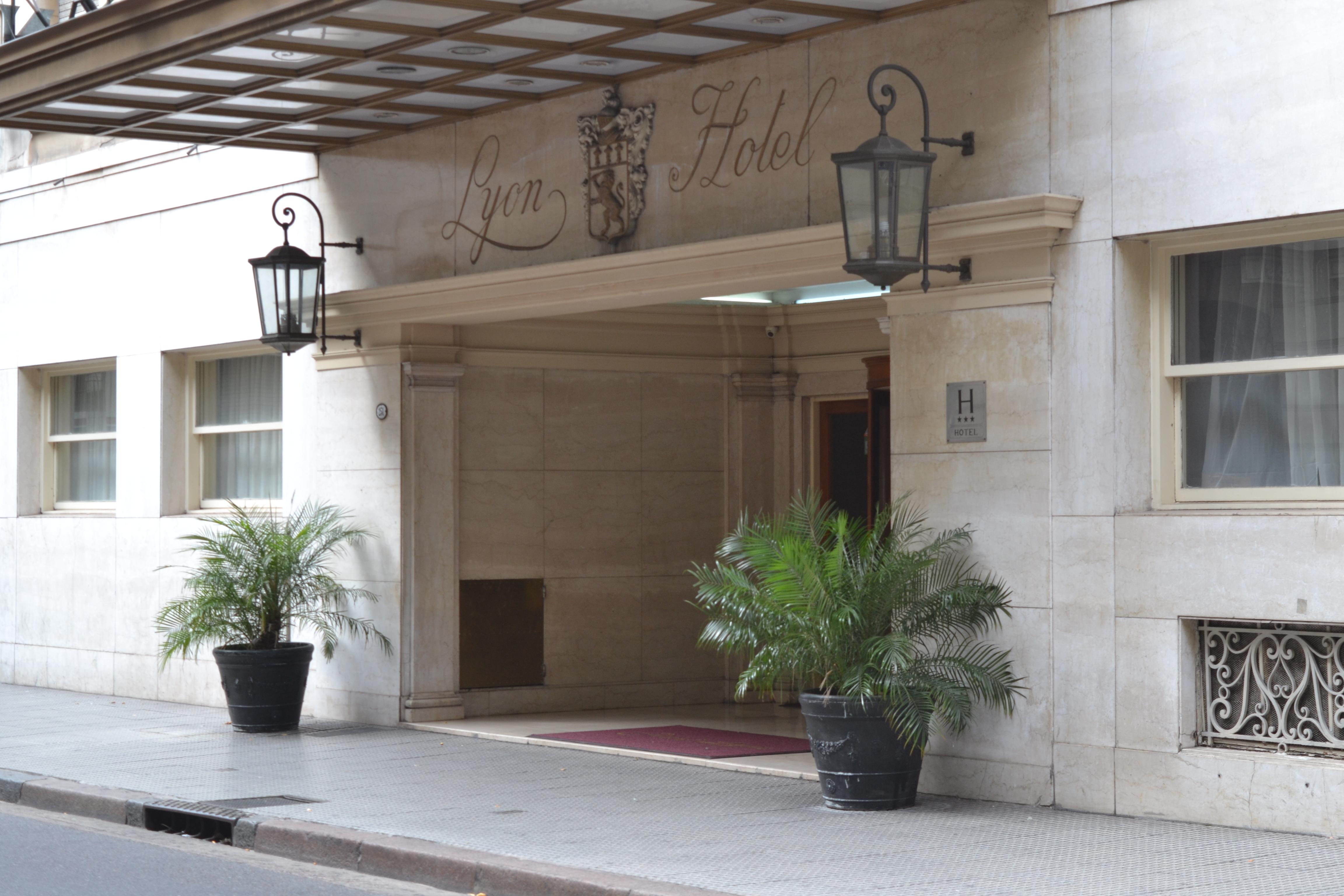 Vista Exterior Hotel Lyon
