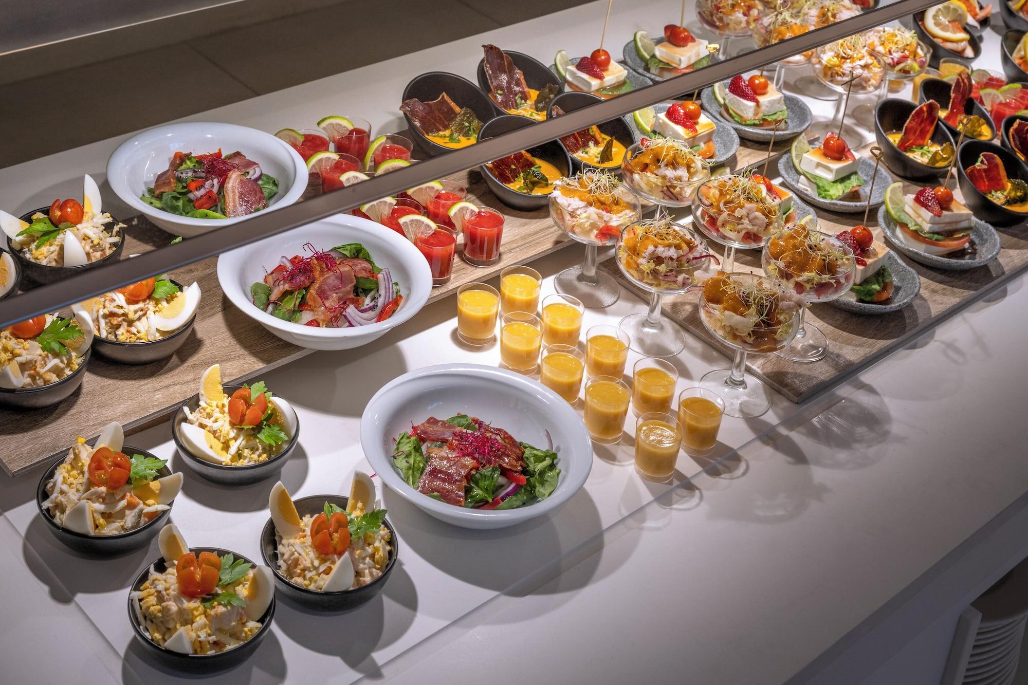 Restaurant Caprici Beach Hotel & Spa