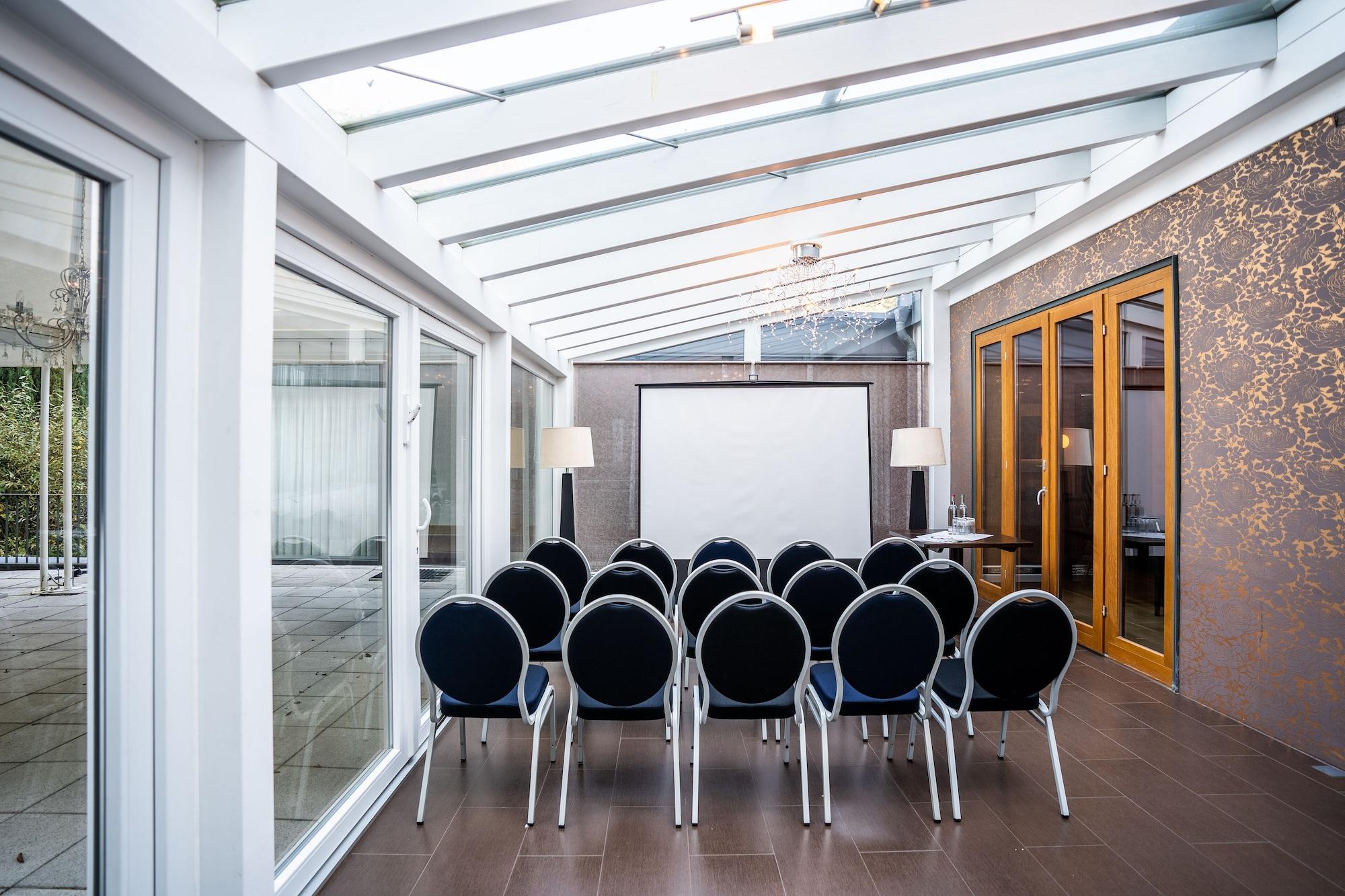 Sala de Reuniones Villa Waldesruh