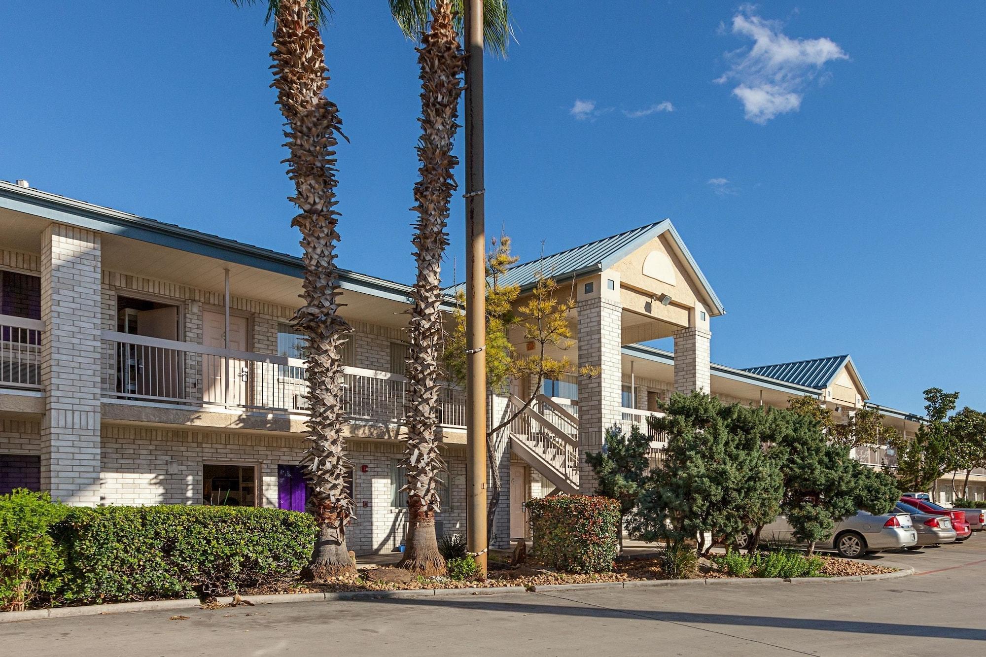 Vista Exterior Econo Lodge Downtown South