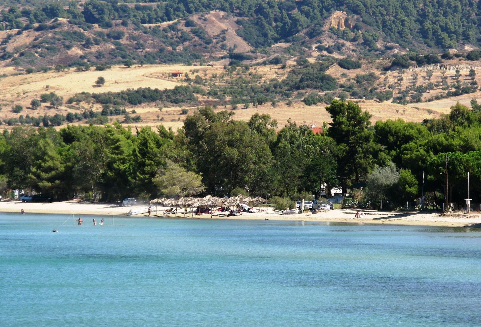 Playa Geranion Village