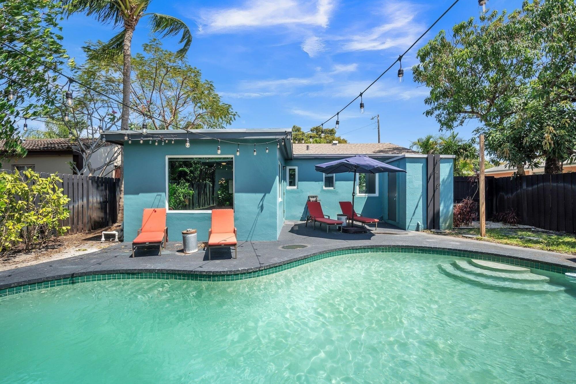 Pool view Great Wilton Manors Location With Two Separate Spaces! Perfect For Your Group! Newly Remodeled 3 Bedroom Home by Redawning