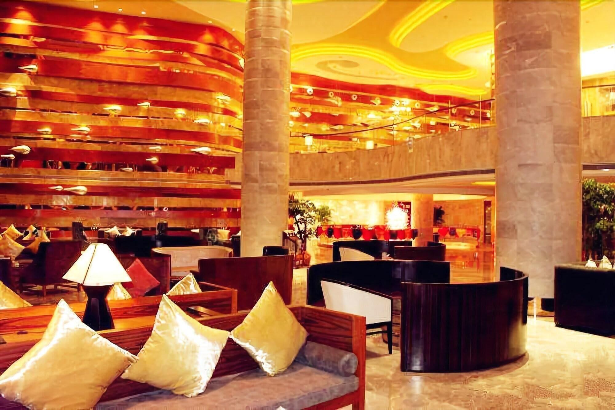 Vista Lobby Days Hotel Suites by Wyndham Yangjiang