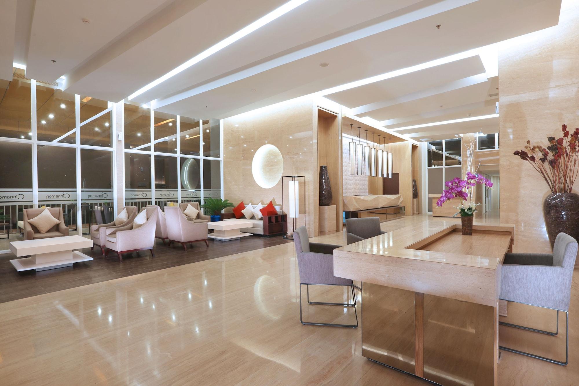 Vista Lobby Grand Tan Banjarmasin Hotel & Convention Center