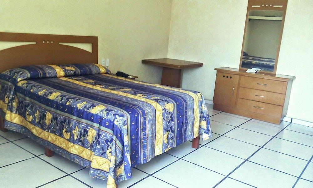 Habitación Plaza Jardin