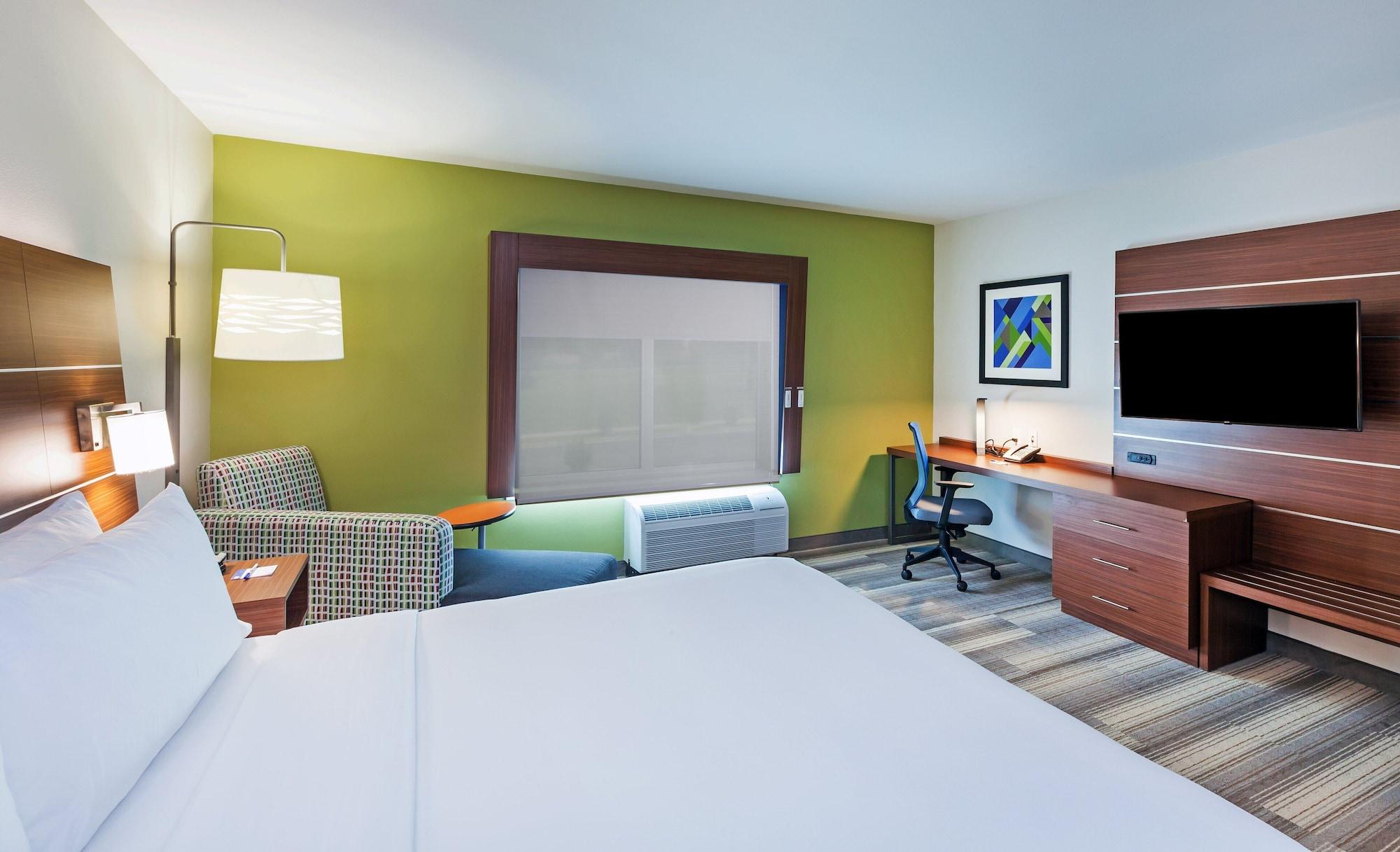 Habitación Holiday Inn Express & Suites Tulsa South - Woodland Hills by IHG