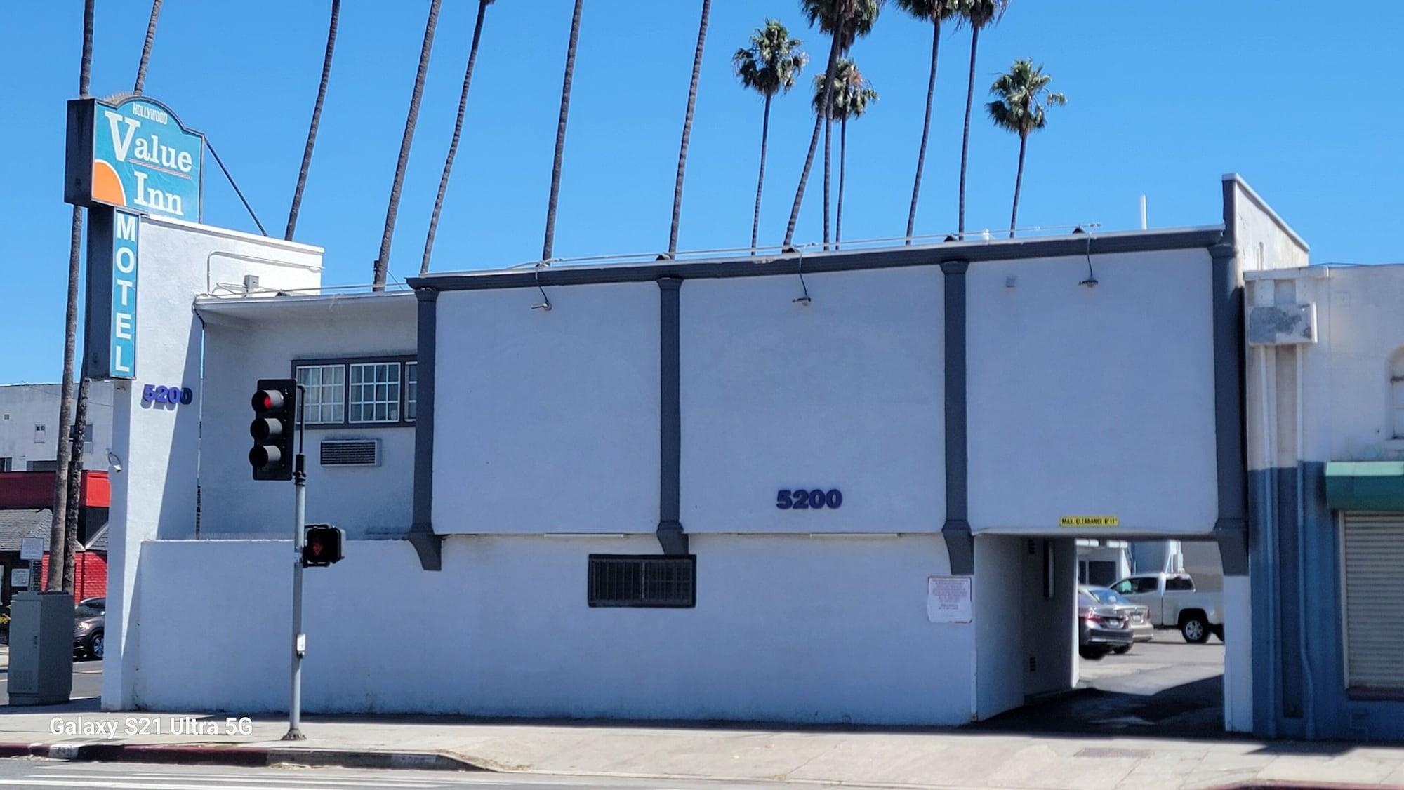 Vista Exterior Value Inn Hollywood