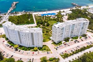 Alojamiento - TROPICAL Beachfront 1 BDR