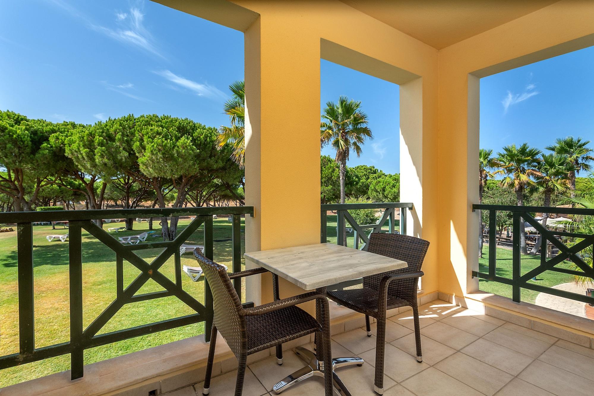 Vista Exterior AP Adriana Beach Resort