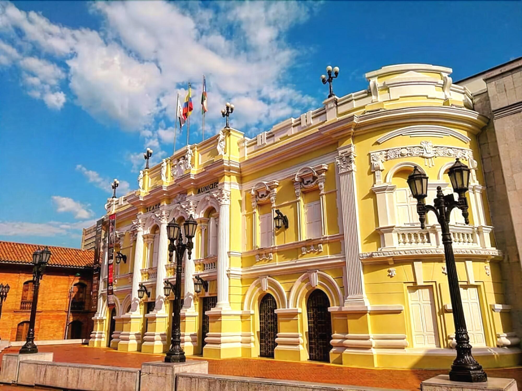 Instalaciones Recreativas Hotel Monet