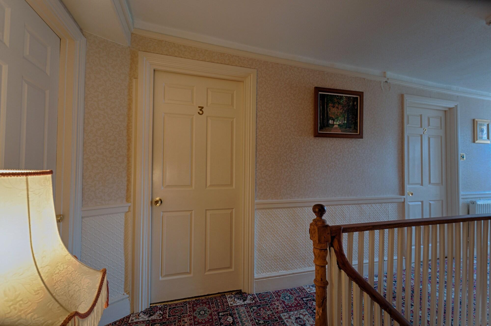 Vista Lobby Potters Mooring Guest House Hotel