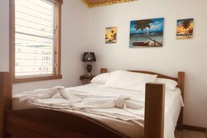 Alquiler Vacacional - Gumbo Limbo - Go Slow Cabana, Steps from the Ocean, Free Bikes, Free WiFi