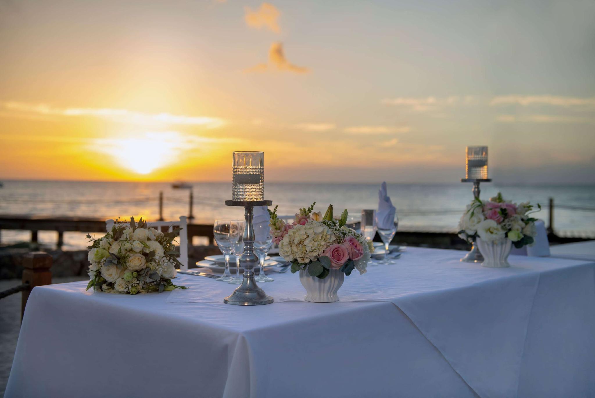 Vista Exterior Viva Dominicus Beach by Wyndham, A Trademark All Inclusive