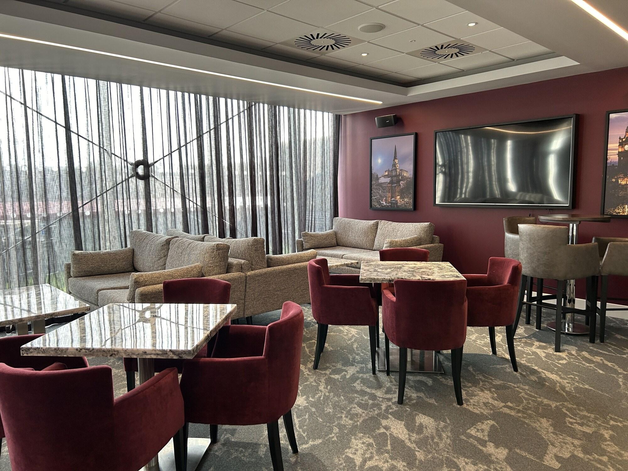 Bar/Salón Tynecastle Park Hotel