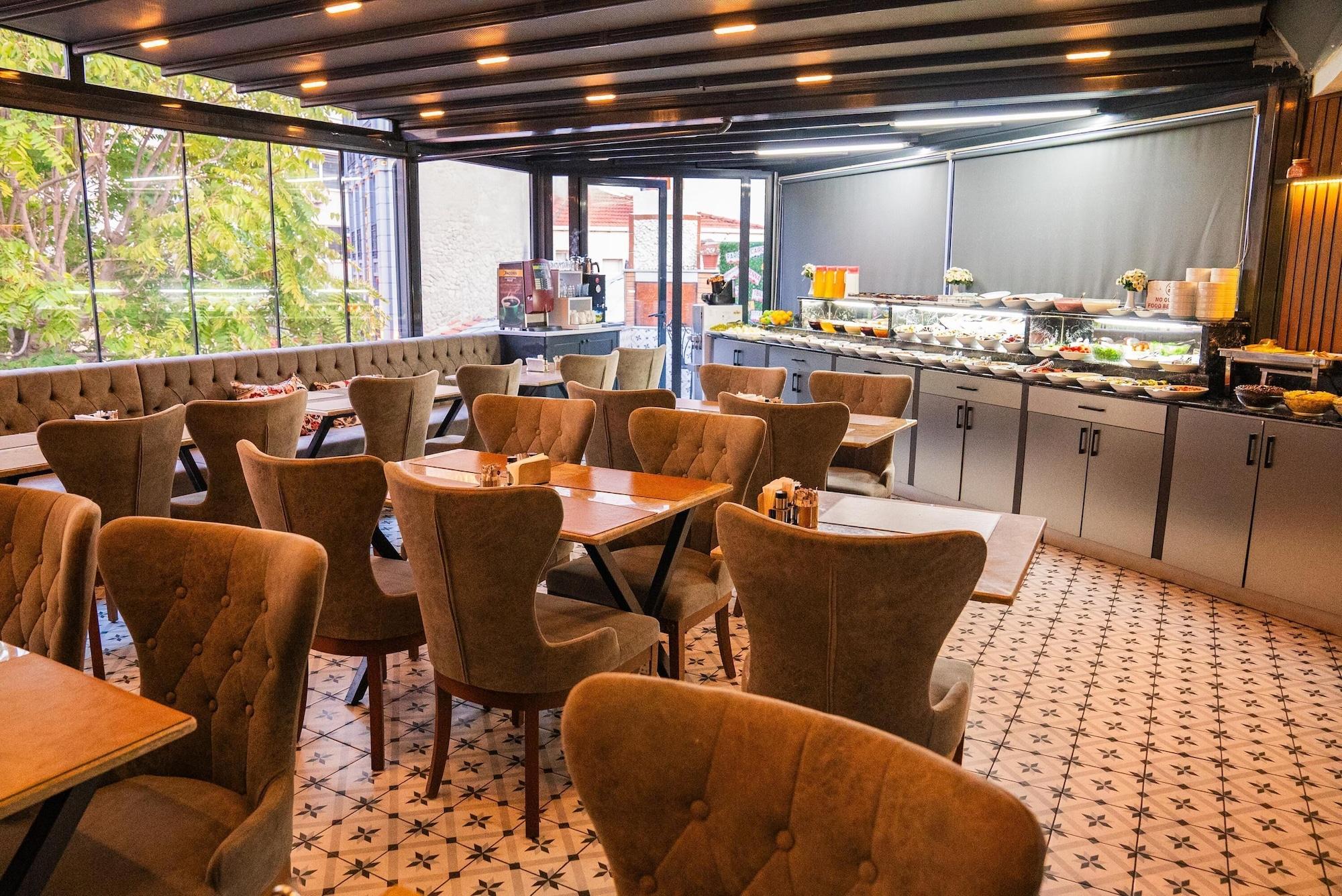 Restaurant World Heritage Center Hotel