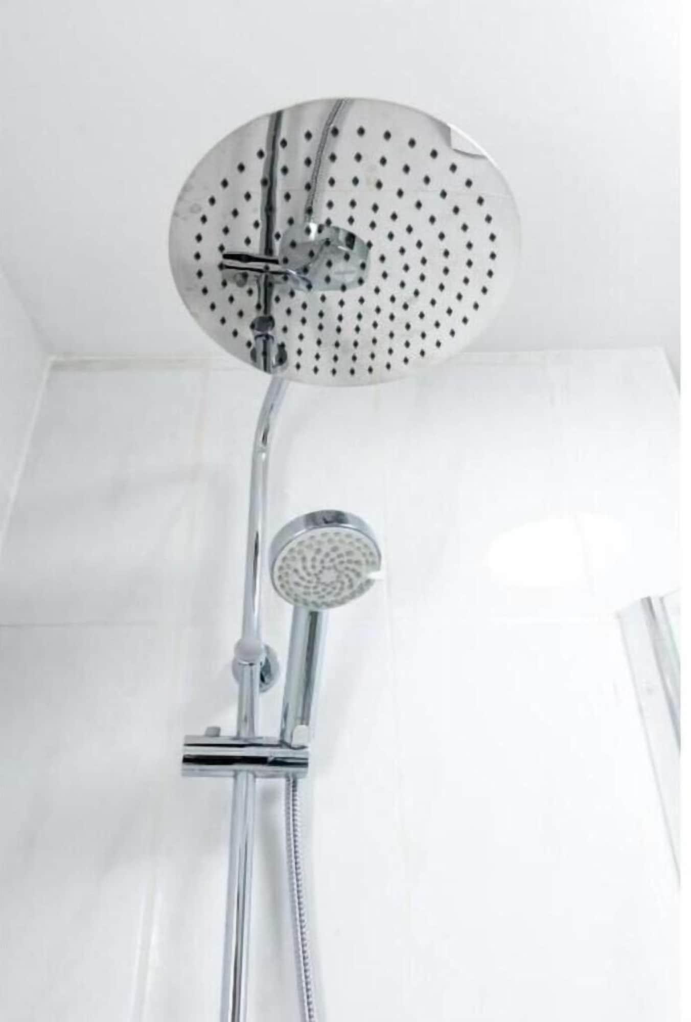 Equipamiento de Habitación Uno Hotel Heathrow Windsor